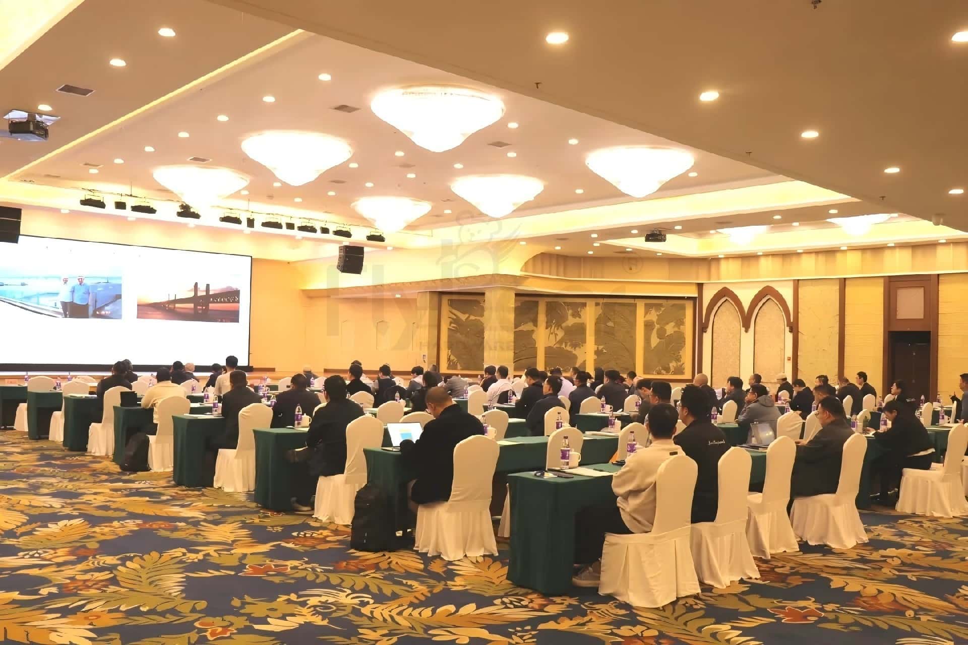 福贝尔工厂受邀参加2025年钢结构用紧固件标准宣贯会议，共探行业高质量发展新路径